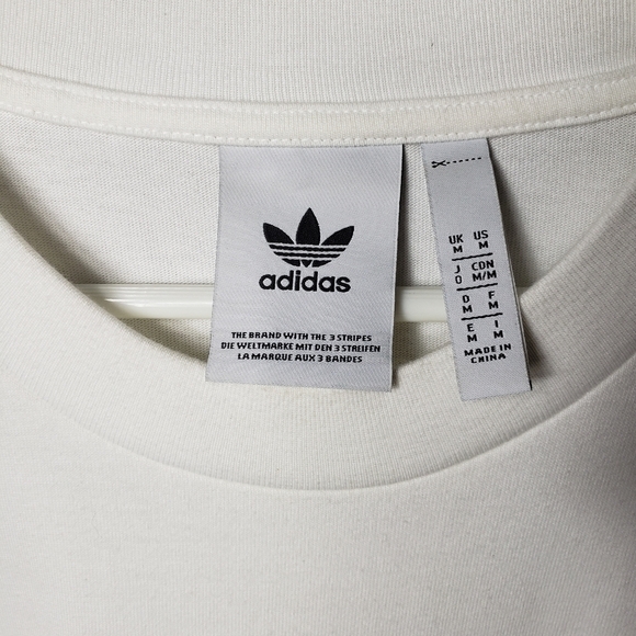 Adidas Originals Men's Lunar New Year Trefoil Graphic Lenticular Tee-Size L - Picture 2 of 9